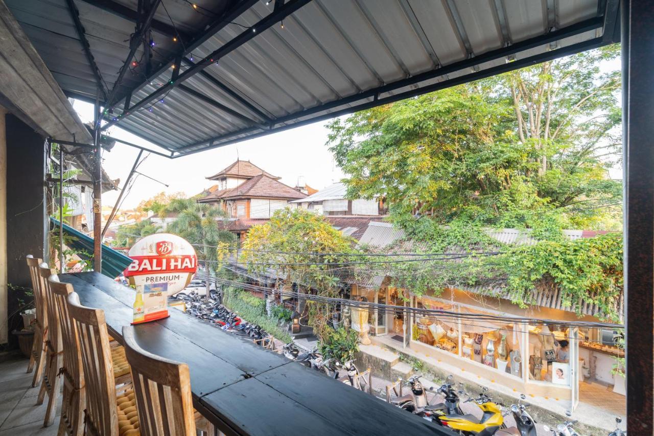 Bamboo Ubud Hostel エクステリア 写真