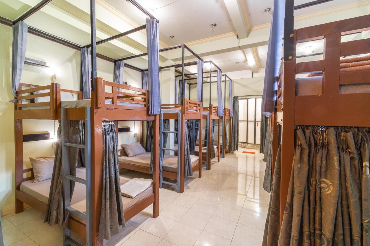 Bamboo Ubud Hostel エクステリア 写真